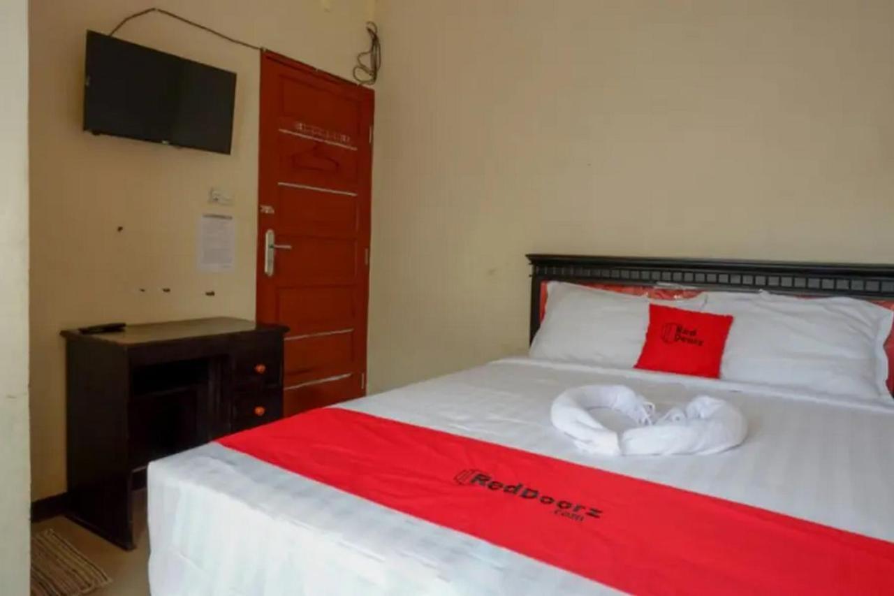 Hotel Reddoorz At Makale Tana Toraja Zewnętrze zdjęcie