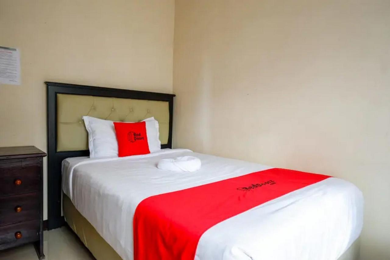 Hotel Reddoorz At Makale Tana Toraja Zewnętrze zdjęcie