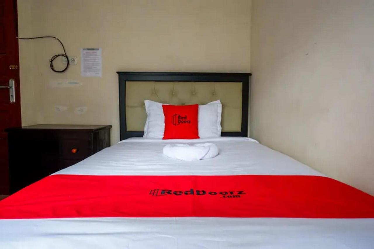 Hotel Reddoorz At Makale Tana Toraja Zewnętrze zdjęcie