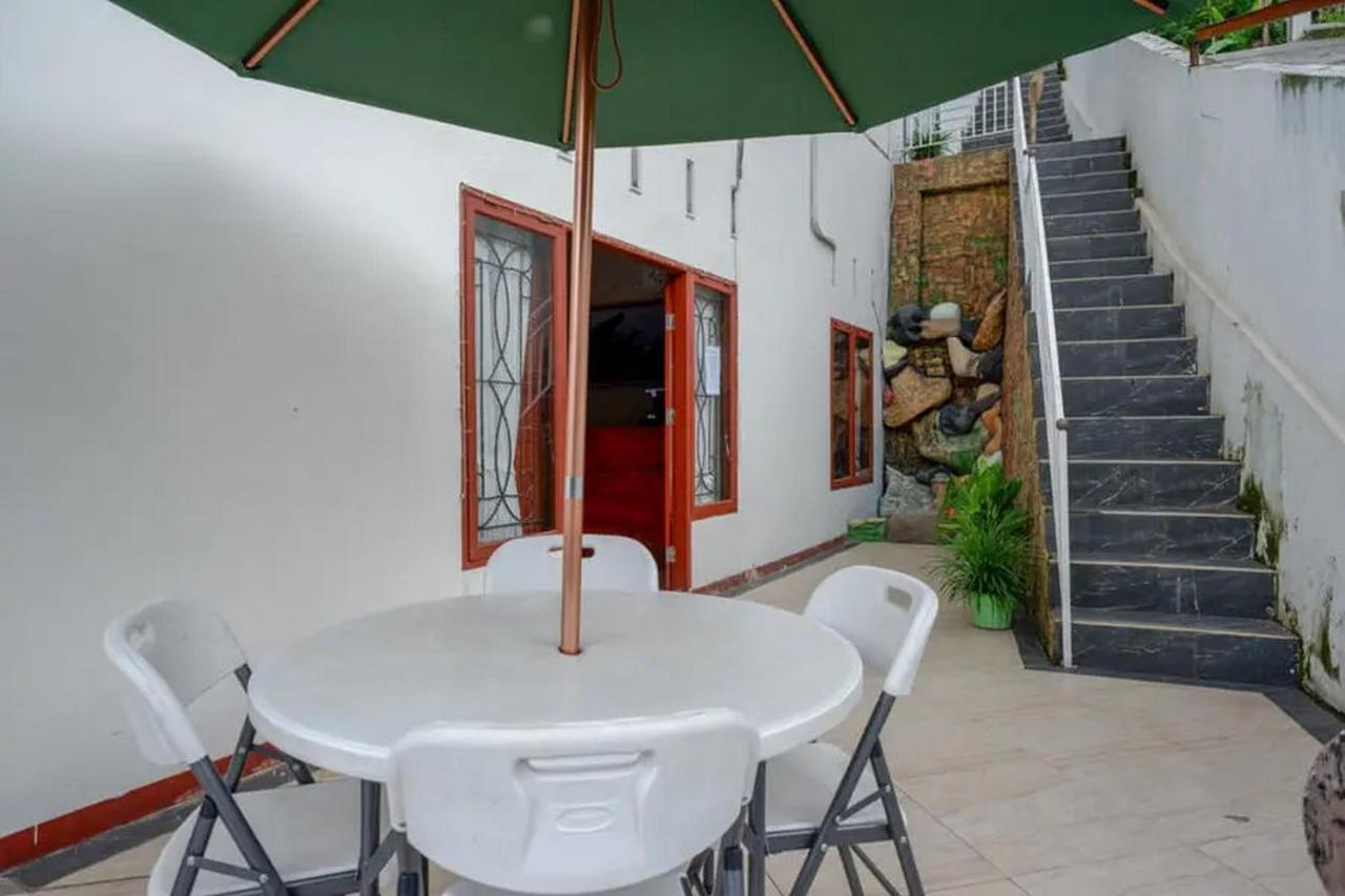 Hotel Reddoorz At Makale Tana Toraja Zewnętrze zdjęcie